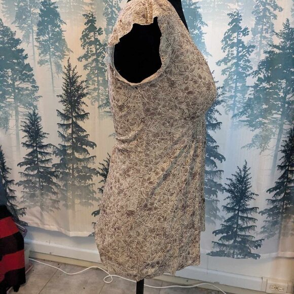 Patterned V-Neck Blouse by Intuitions - Picture 2 of 5